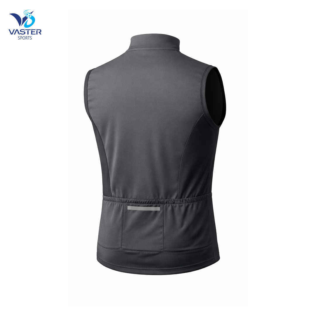 Men’s windproof cycling vest designed for road cycling and endurance performance