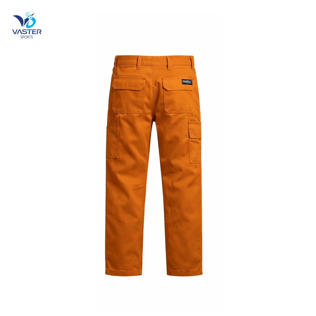 Men’s tactical work pants with reinforced fabric and cargo utility pockets