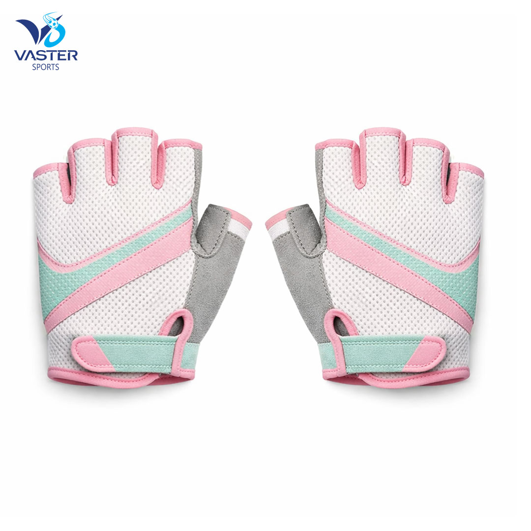 Back view of women’s cycling gloves with breathable mesh and adjustable strap