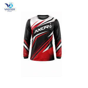 Long sleeve dart uniform shirt with breathable lightweight fabric